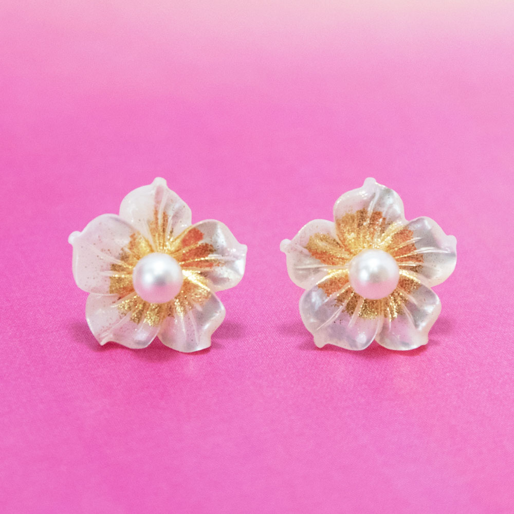 新商品 花と真珠のピアス | Y.JEWELRY | ワイ・ジュエリー